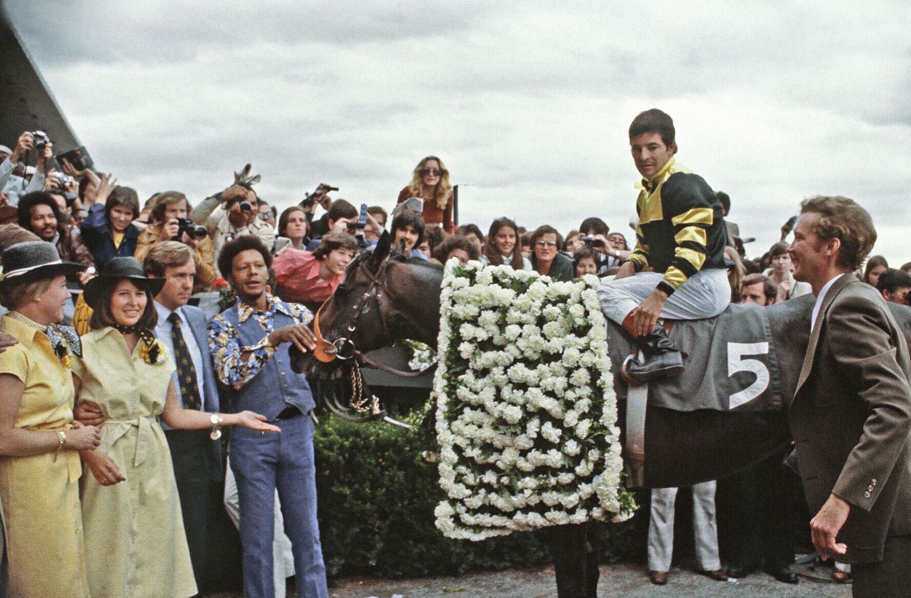 1977: Seattle Slew runs wire to wire in Belmont to capture Triple Crown